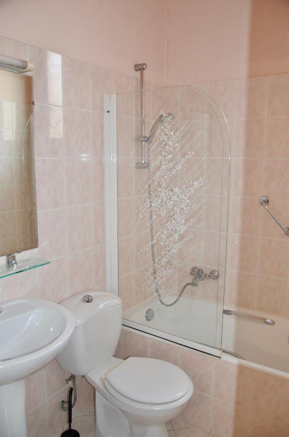 Appartement 2 Les Clematites 멍똥 외부 사진